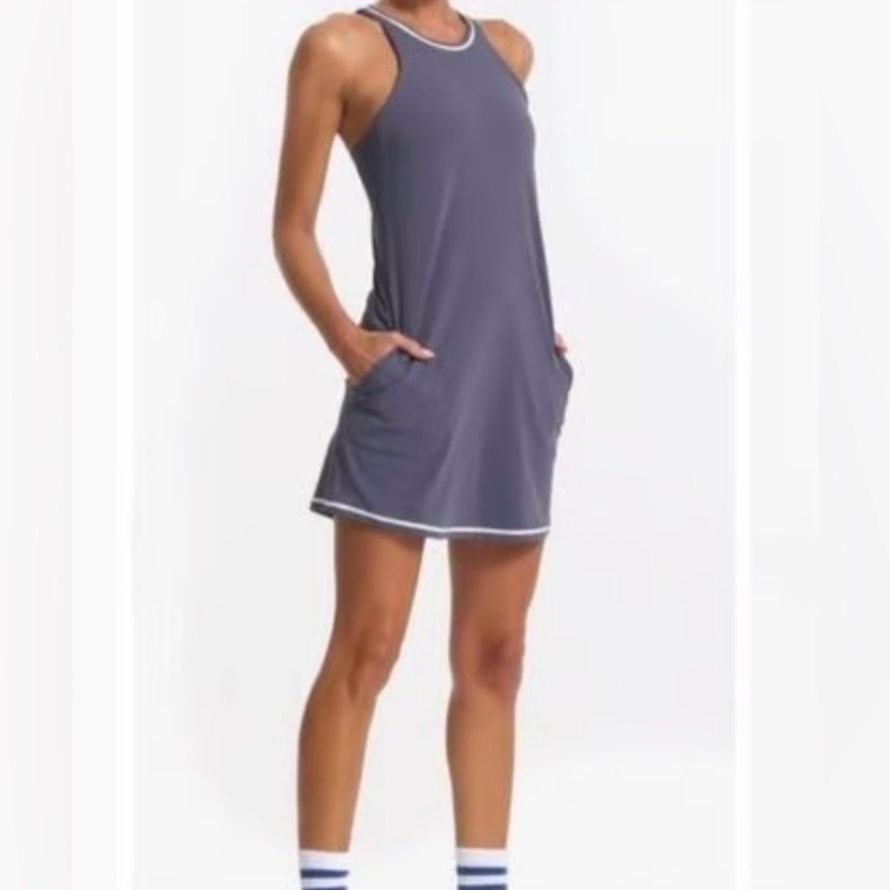 Vuori Women’s Volley Tennis Dress Size XL Grey with White Trim SN# VW604 NEW